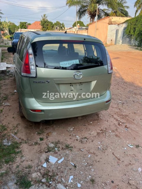 Mazda 7 Seater (New, 4 Cylinder, Automatic, Petrol)